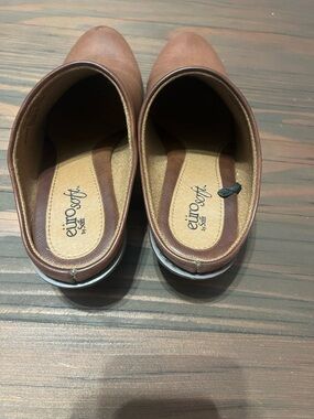 Brown Leather Flats